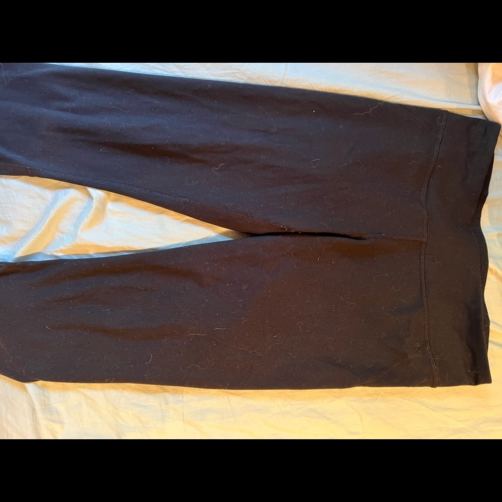 Black under armour leggings